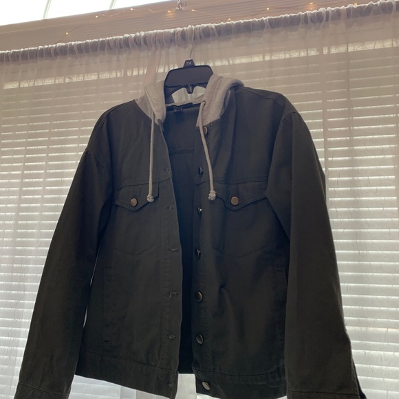 Forever 21 jacket with hood - Picture 4 of 4